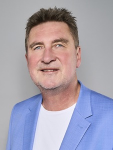 Dr. med. Ralf W. Schmitz (Referatsleiter)